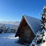 Zakatek U Ili *