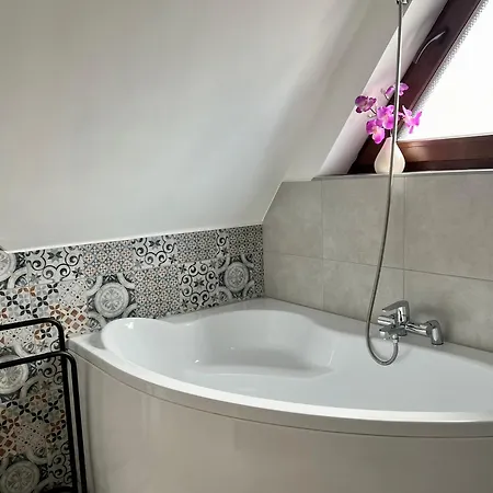 Apartment Zakatek U Ili *